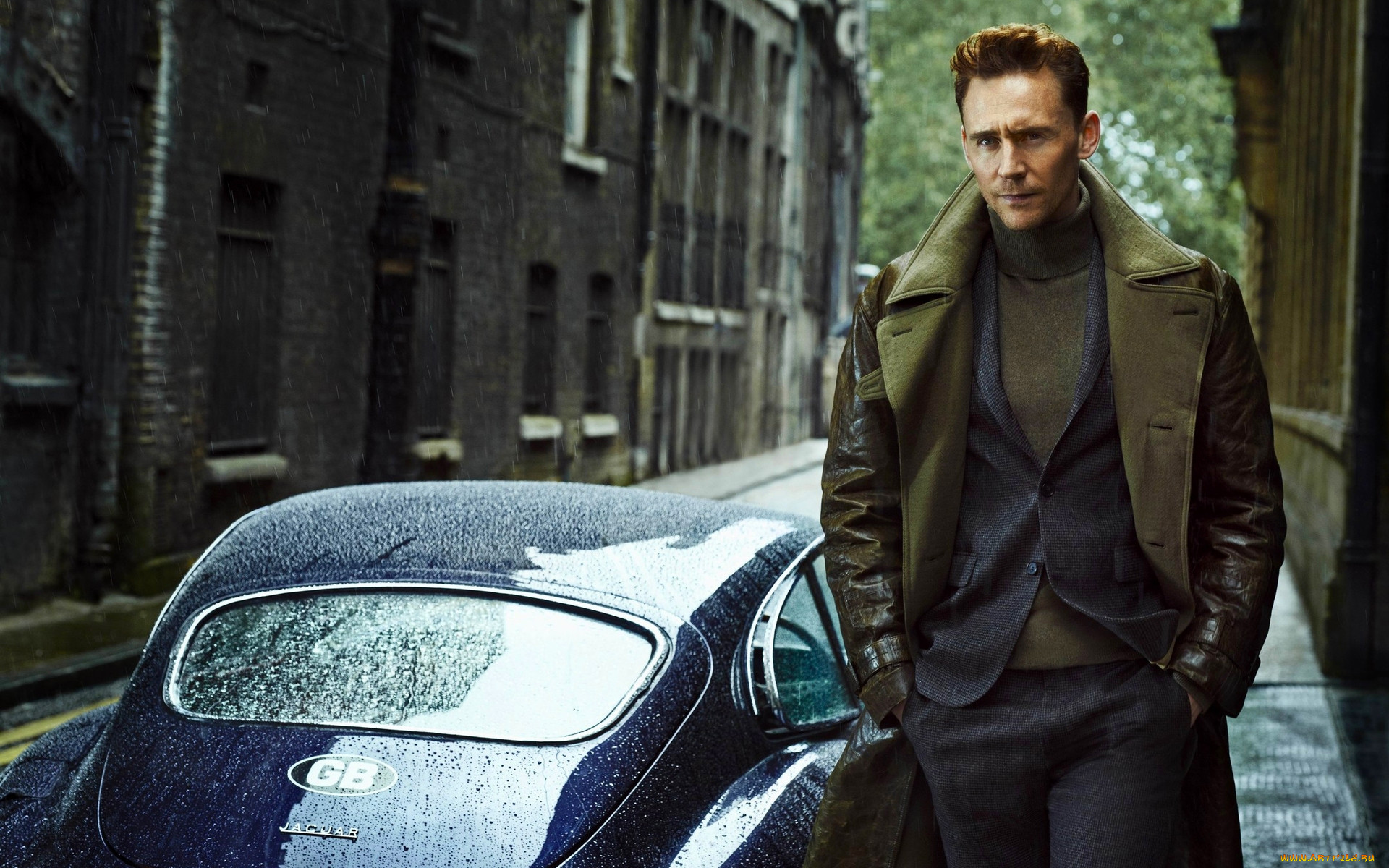 мужчины, tom hiddleston, tom, hiddleston, дорога, автомобиль, мужчина.
